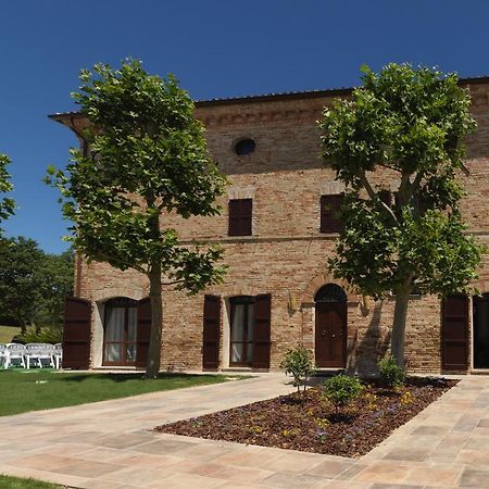 Villa Resort Tre Castelli Рипе Экстерьер фото