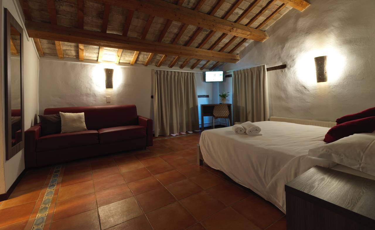 Villa Resort Tre Castelli Рипе Экстерьер фото