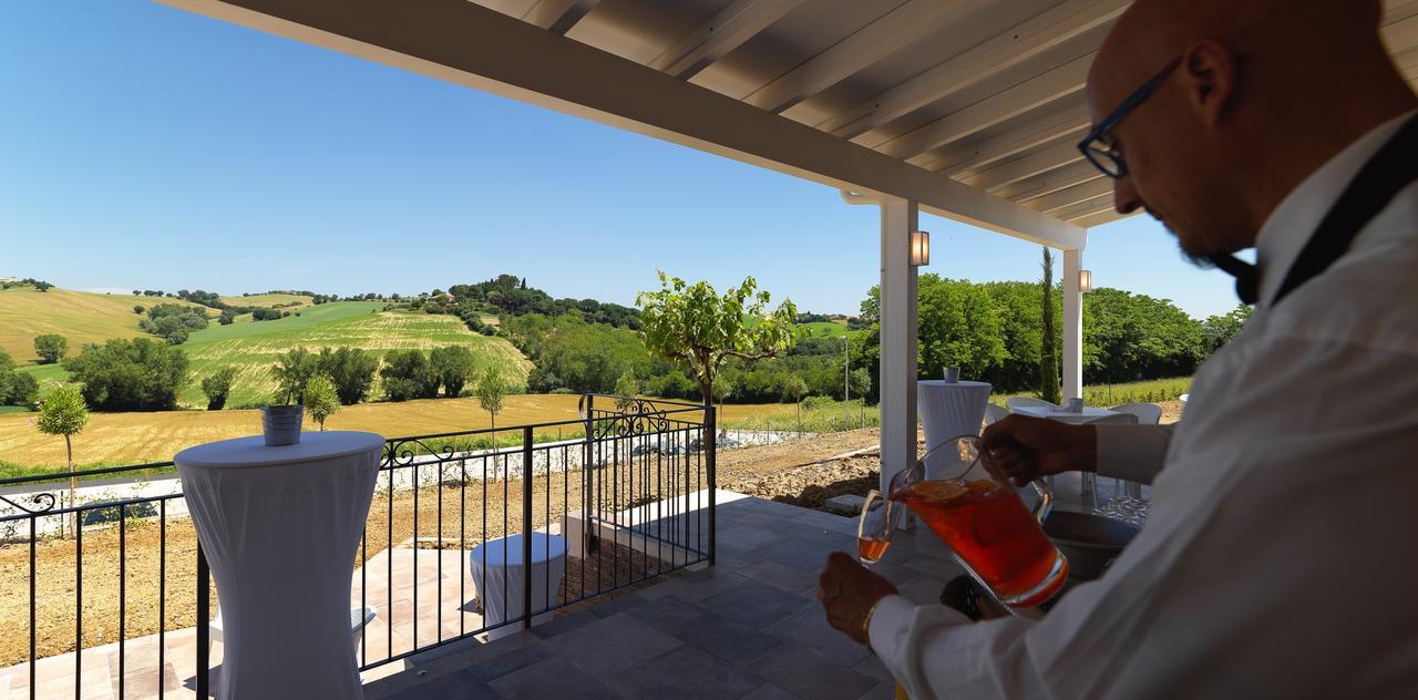 Villa Resort Tre Castelli Рипе Экстерьер фото
